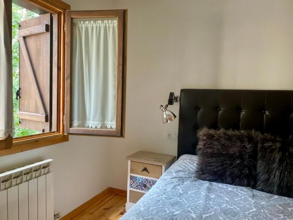 Ferienwohnung Bpirineos-La Casita Del Rebeco Benasque Exterior foto