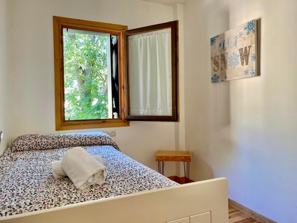 Ferienwohnung Bpirineos-La Casita Del Rebeco Benasque Exterior foto